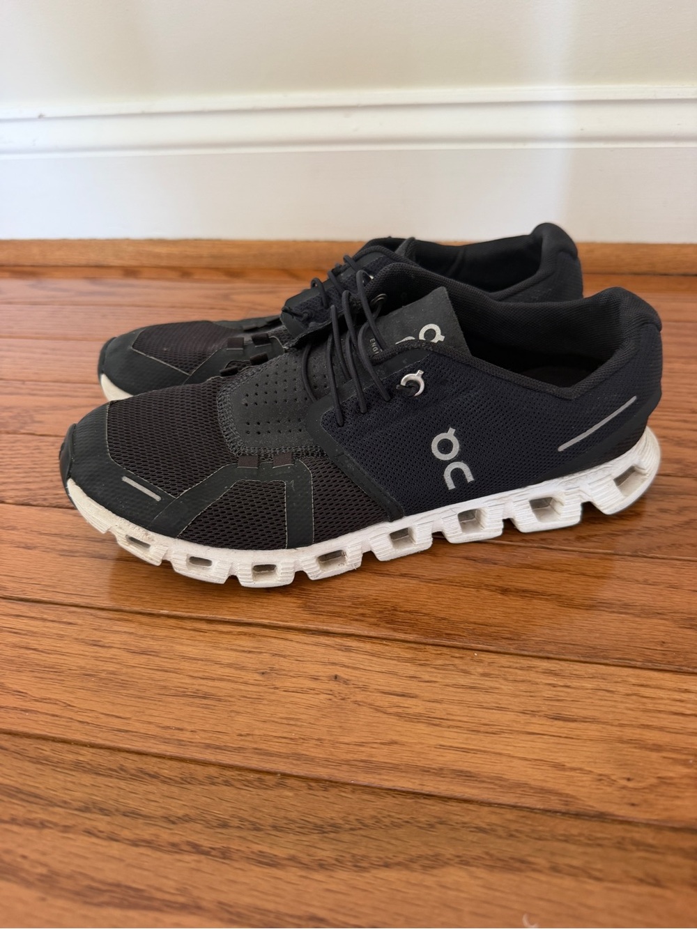 On Running Men's Black and White Cloud Running Shoes